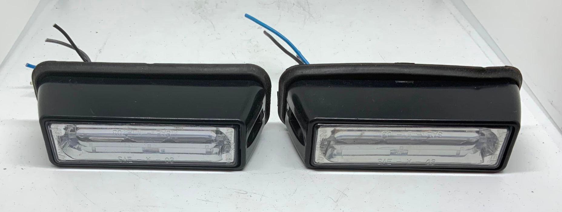 Used Set Of Whelen LIN4 LED Lightheads Single Colour BLUE With Flange