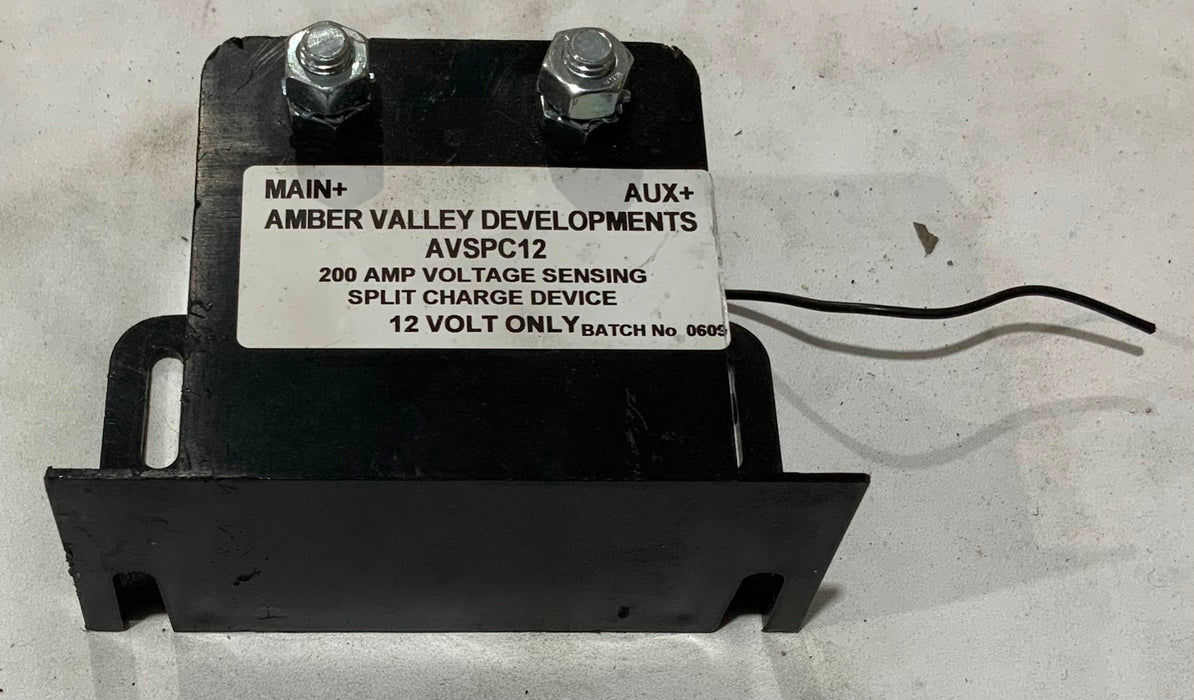 Amber Valley AVSPC12 12v 200A Voltage Sensing Intelligent Split Charger